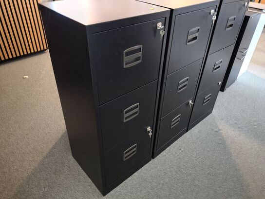 Tre arkivskabe, metal 