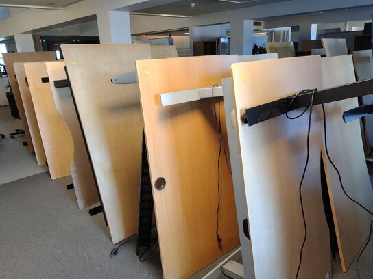 Otte hæve/sænkeborde assorterede