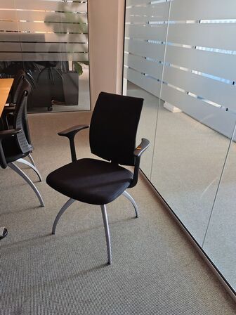 Ti stk. HÅG H05 stole