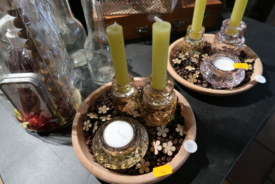 2 stk. dekorationer med stearinlys