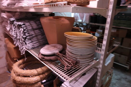 Div. Dele til dekorationer, pyntegenstande, service KONGENS LYNGBY m.m.