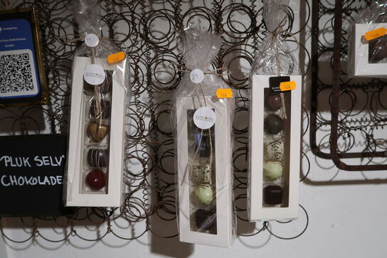 Metalnet med div. Chokolade XOCOLATE