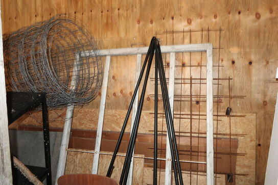 Div. Butiksinventar, reoler, skab, vogne m.m.