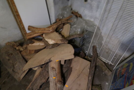 Div. Træ samt papkasser