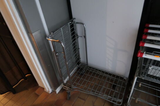 7 stk. indkøbsvogne