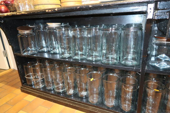 Div. Krukker, vaser, trækasser m.m.