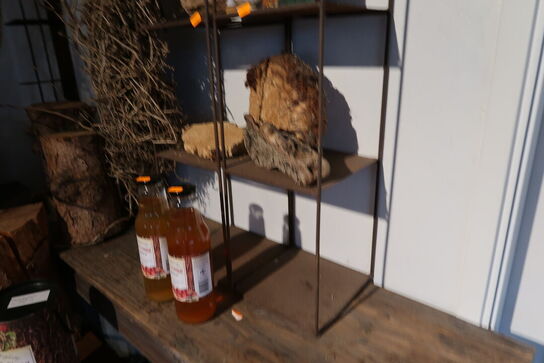 2 stk. metalopsatser med indhold