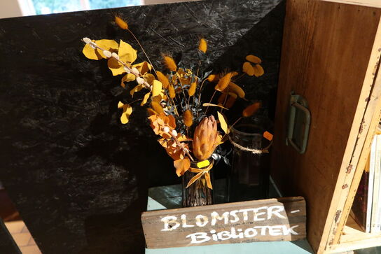 3 stk. vaser med blomster