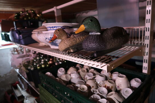 Div. Dele til dekorationer, pyntegenstande, service KONGENS LYNGBY m.m.