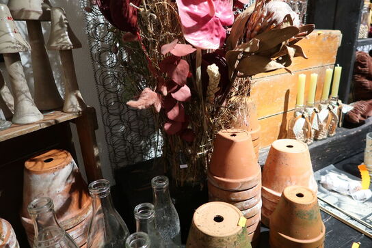 Vase med div. Tørrede blomster