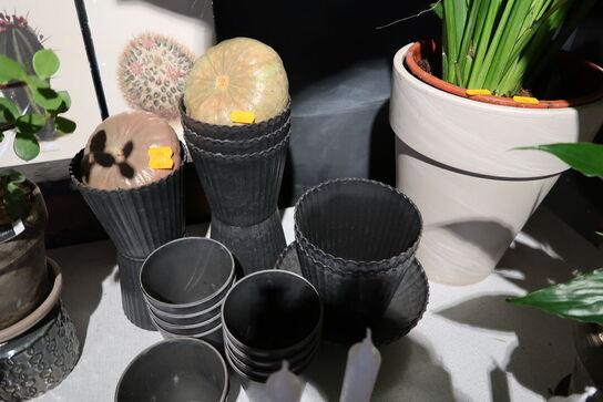 Div. Vaser, krukker m.m.