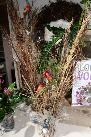 2 stk. planter i vaser