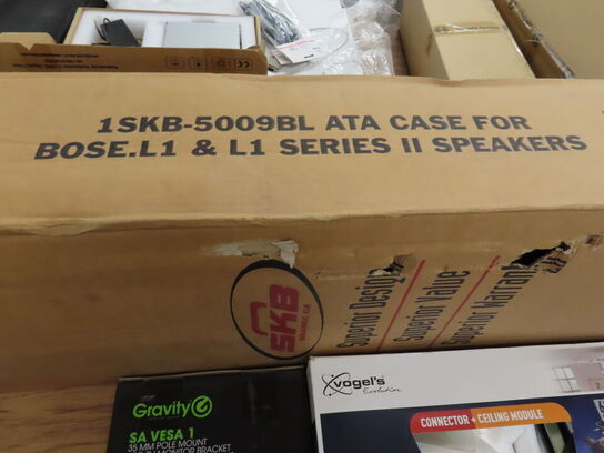 Flightcase til BOSE Højtalere ADAM HALL