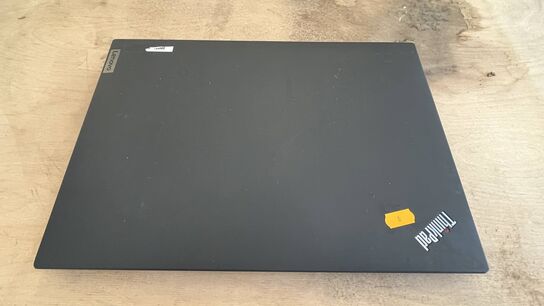 Bærbar LENOVO Thinkpad T16