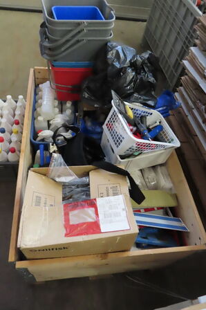 Palle med rengøringsarktikler