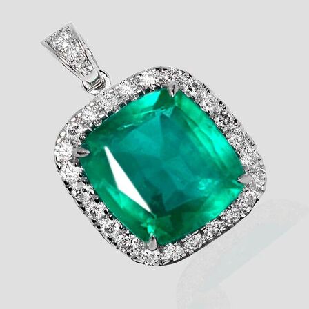 3,96 ct. smaragd og diamant vedhæng i 14 kt. hvidguld. IGI