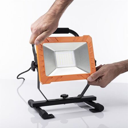 Smartwares arbejdslampe 50 watt led 5500 Lumen ip65(ubrugt)
