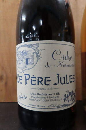 3 fl. Mousserende vin/cider