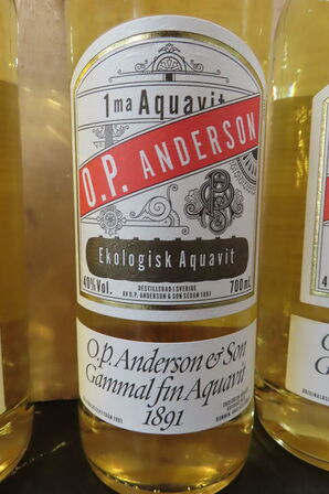 4 fl. Akvavit O.P. ANDERSON 70cl.