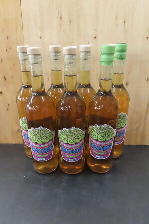 7 fl. Stikkelsbær vermouth BAYA BAYA 75cl.