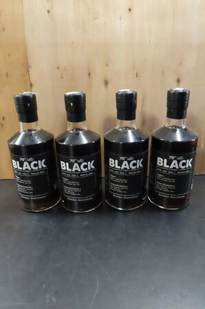 4 fl. Lakridslikør THE NEW BLACK 50cl.