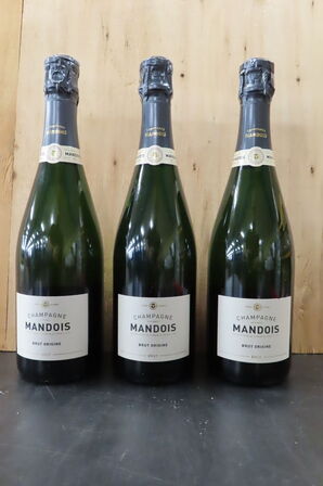 3 fl. Champagne MANDOIS 75 cl.