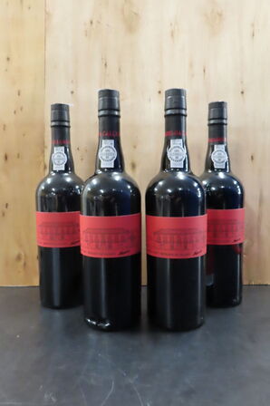 4 fl. Rødvin MORGADIO DA CALCADA 75cl.