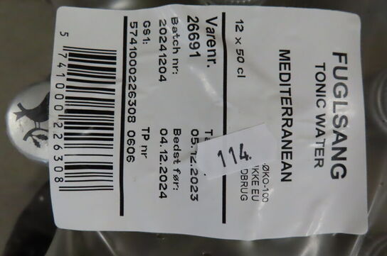 Diverse øl, sodavand og saft (overskredet holdbarhed)