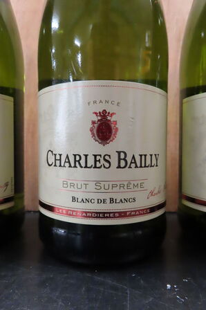 3 fl. Mousserende vin Blanc de Blancs CHARLES BAILLY