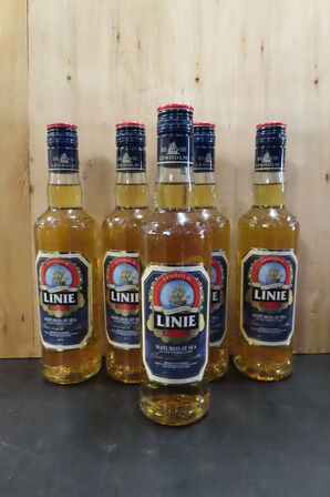 5 fl. Akvavit LINIE 50cl.