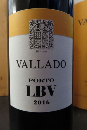 2 fl. Portvin VALLADO 75cl.