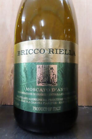 4 fl. Moscato de Asti BRICCO RIEALLA 75cl.