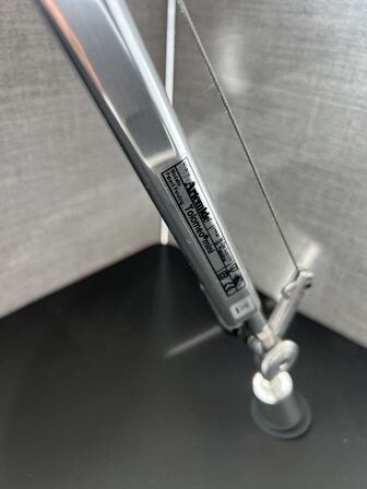 Elhæve/sænkebord DUBA-B8 80x180cm inkl. indh. & 27" LENOVO skærm