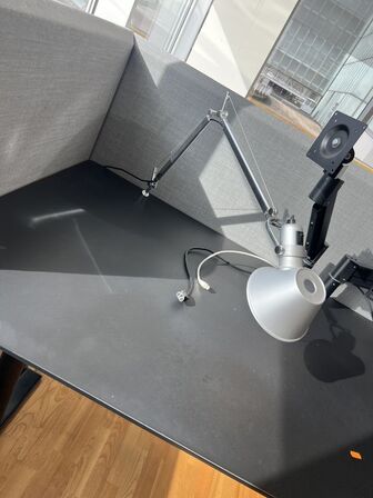 Elhæve/sænkebord DUBA-B8 80x180cm inkl. indh. & 27" LENOVO skærm