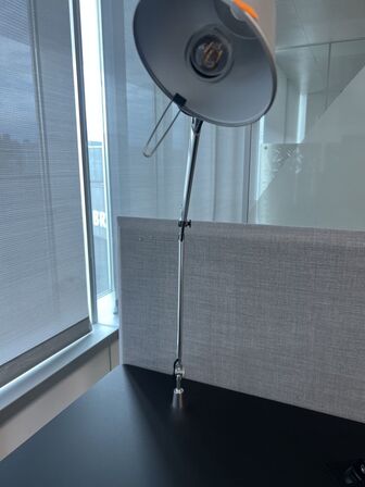 Elhæve/sænkebord DUBA-B8 80x180cm inkl. indh. & 27" LENOVO skærm