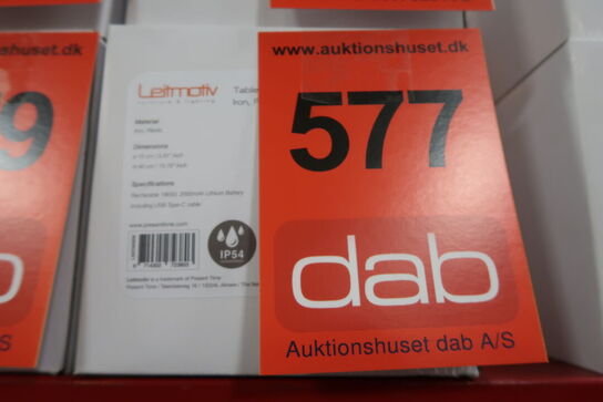 Genopladelig - Ude/ Inde Lampe Sort