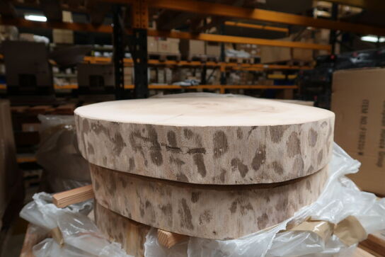 1 stk. Planke i Ask uden bark Diam 460 x H80 mm Unika