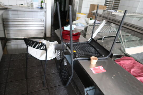 Skammel samt 2 stk. stole