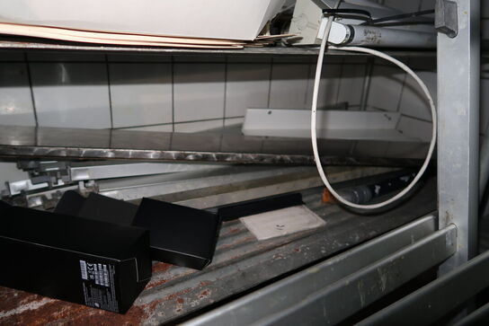 Div. fødevarereoler m.m. samt indhold på reoler