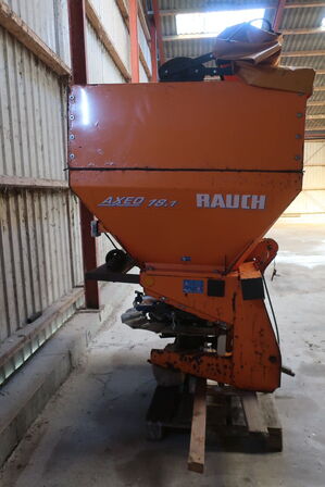 Centrifugalspreder RAUCH AXEO 18.1