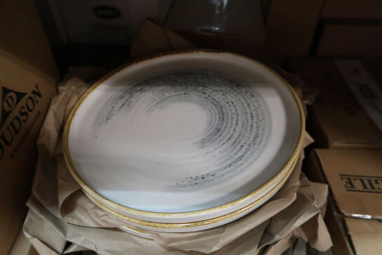 17 stk. Tallerken 265 mm trekantet Chroma Blue