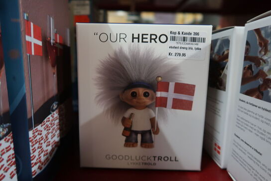 2 stk. Lykketrold student dreng blå