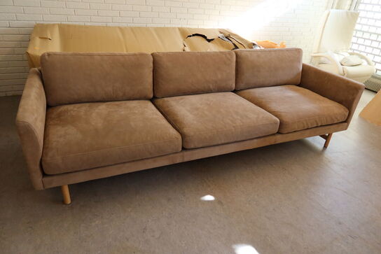 Designermøbler fra Børge Mogensen, Hans J. Wegner, Poul M. Volther, WildStudioCph m.fl.