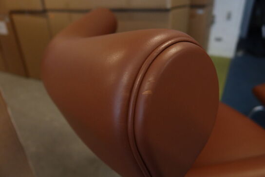 Wegner OX Chair primo 75 læder cognac inkl. Forskammel