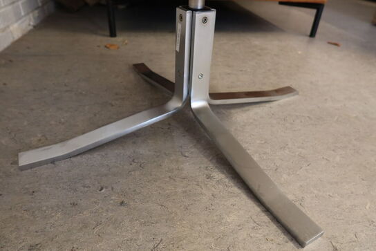 Corona Stol EJ5 maple #212 inkl. Fodskammel