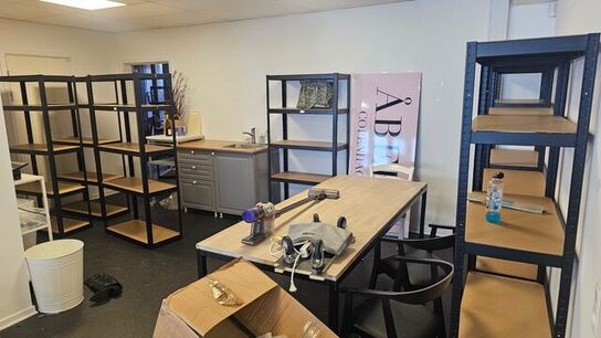 Stort parti reoler 49 fag