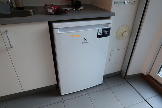 Køleskab ELECTROLUX LXB1SE11W0