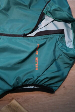 Cykelvest TWELVE SIXTEEN