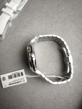 Ur FREDERIQUE CONSTANT Highlife - 34 mm