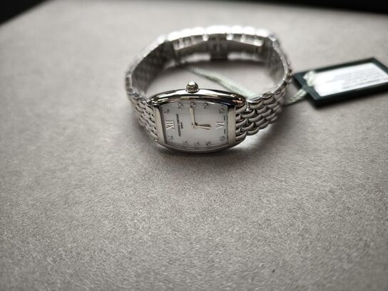 Ur FREDERIQUE CONSTANT Art Deco - 30,5 mm